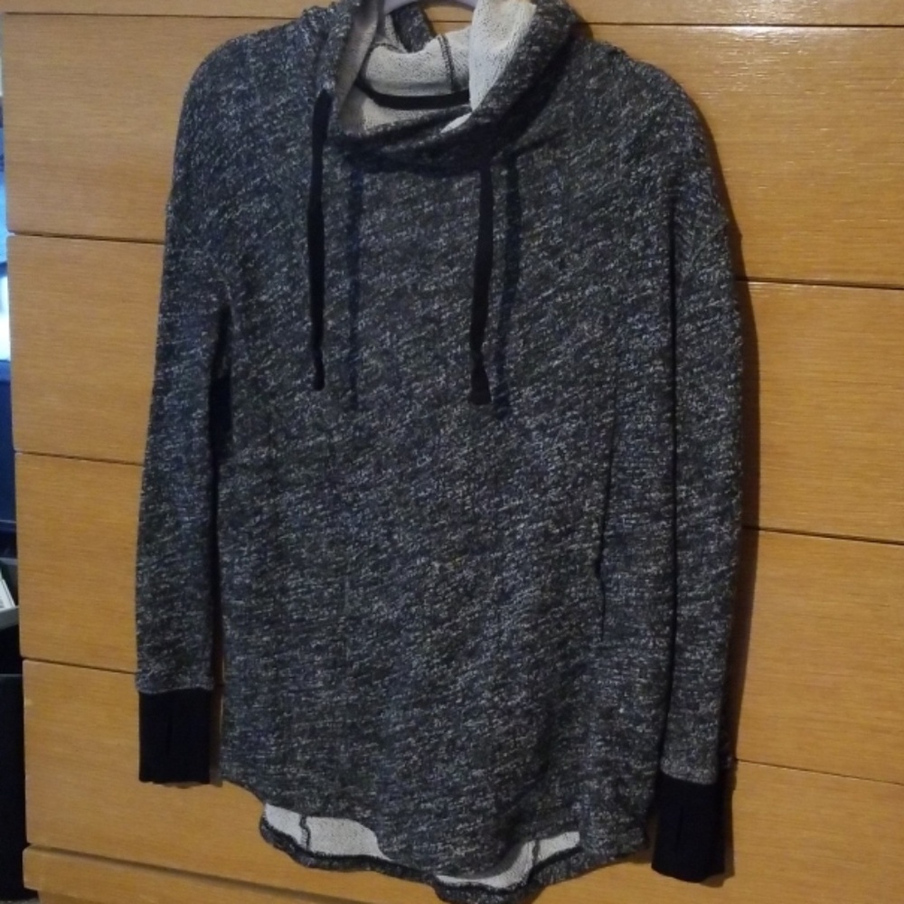 Hooded sweatshirt with thumb holes